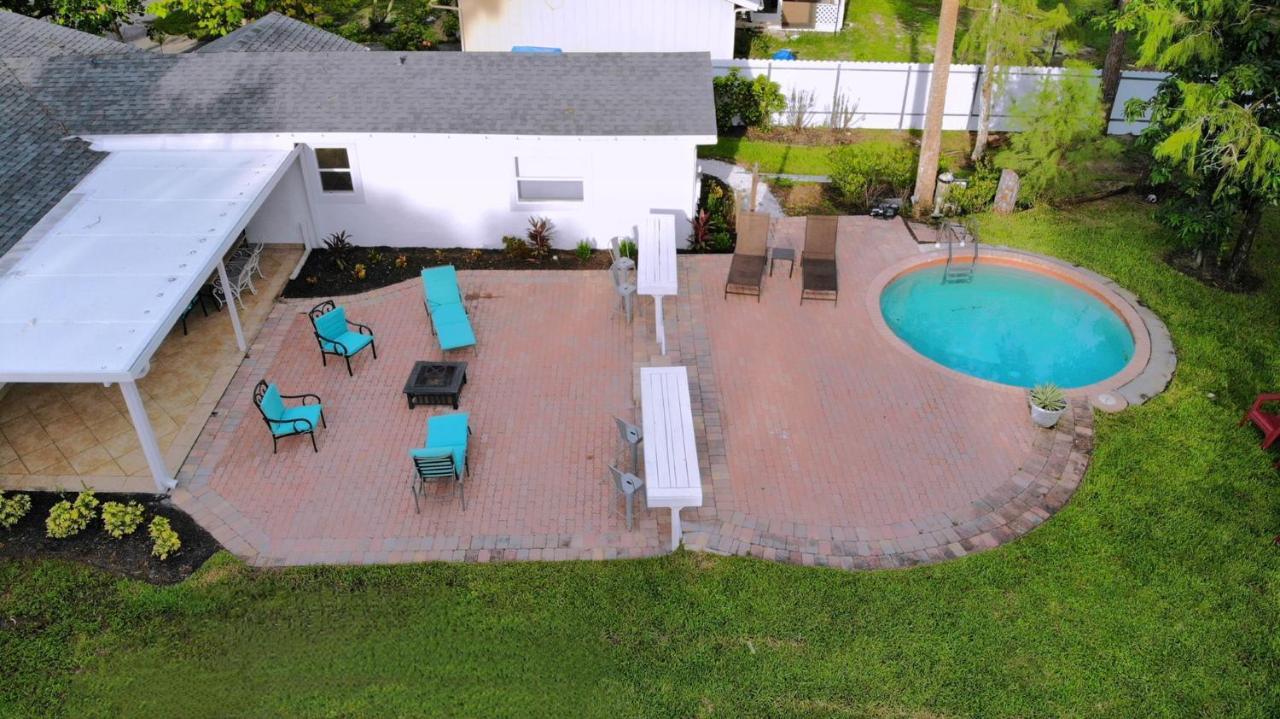 Cheerfull 4/Bed/ 3 Bath / Pool / Best Location Naples Exterior photo